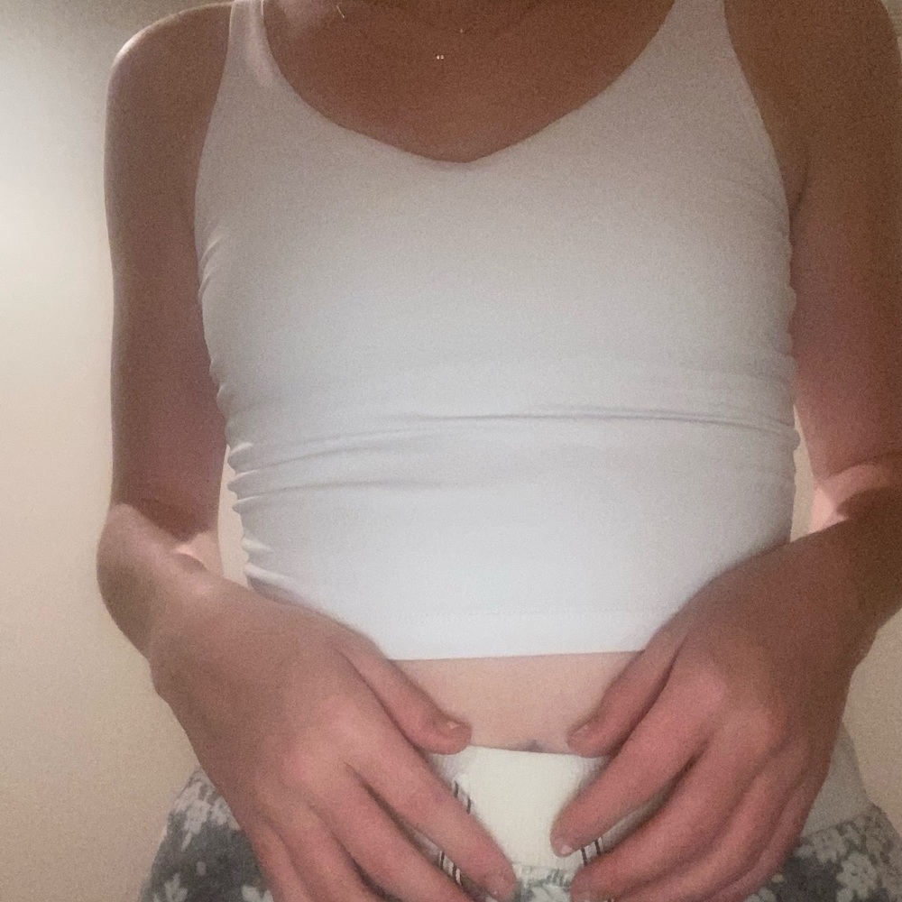 white lulu align!!